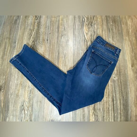 Calvin Klein Jeans Womens Size 29x28.5 Ultimate Skinny Denim Jeans Low Rise - Picture 1 of 13